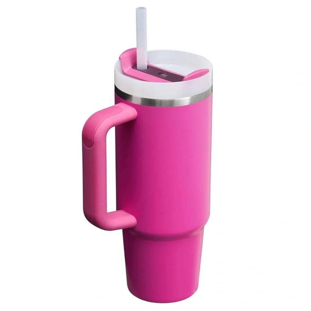 Stanley Quencher H2.0 Tumbler with Handle and Straw 30 oz Fushia New With Tags